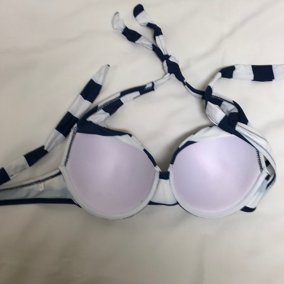 New bikini top Sz Large - Picture 2 of 3
